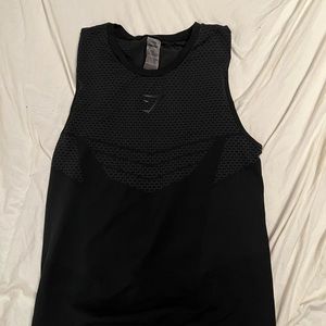 Gymshark onyx v2 black tank XL(repaired shoulder)